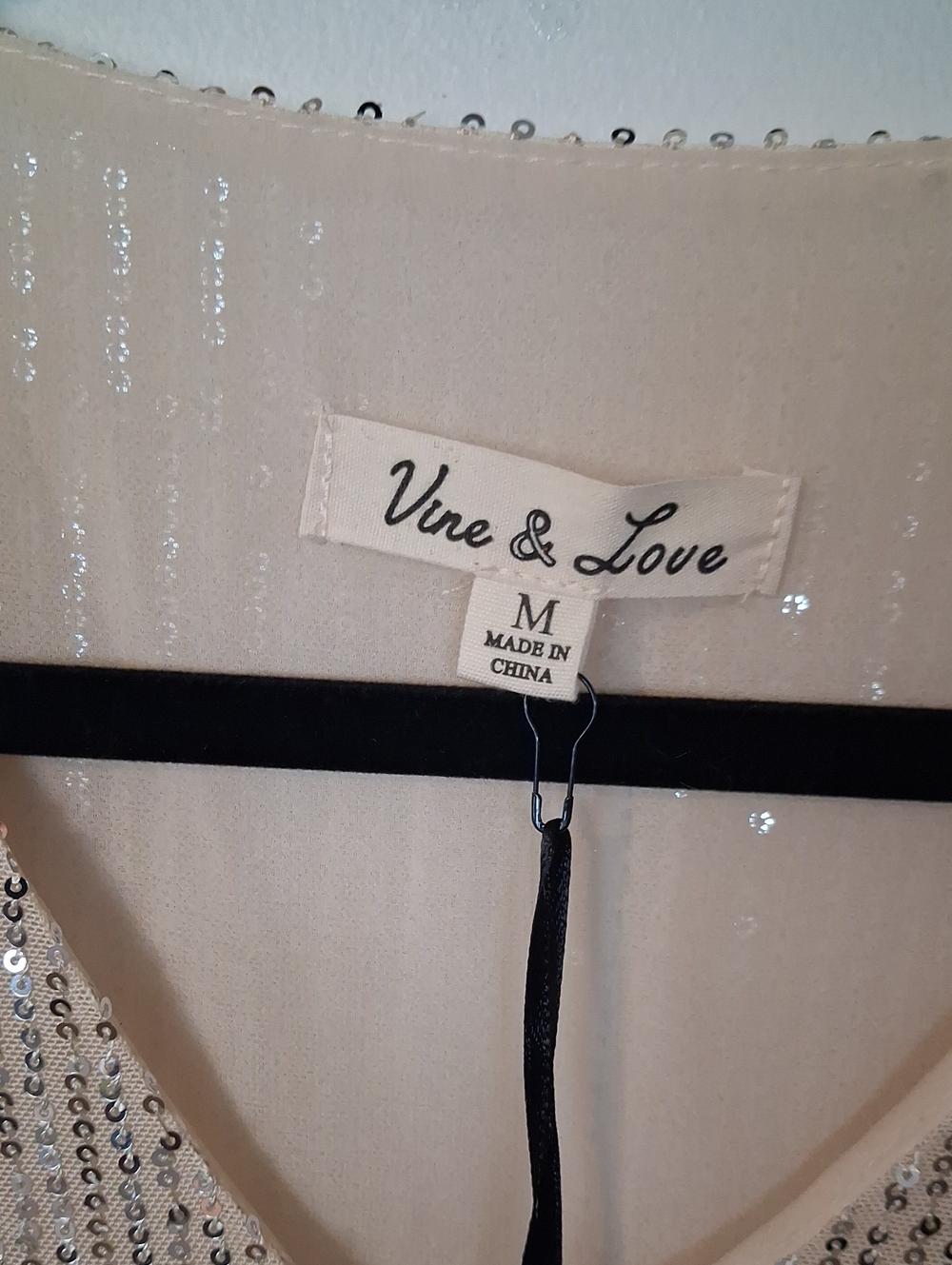 Vine & Love Women's Sequin Tank Top — Champagne